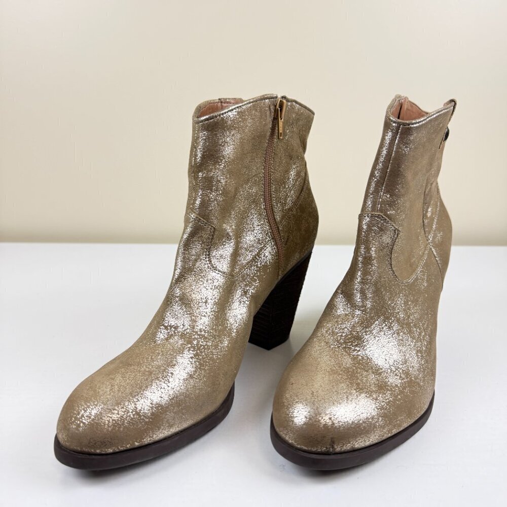 New Vince Camuto Hammerton Rugged Metallic Gold Ankle Boots